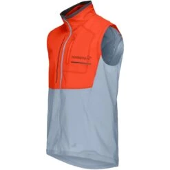 Norrona Senja Aero90 Vest - Men's -Simms Sport Equipment Shop AREBLUFOG D9